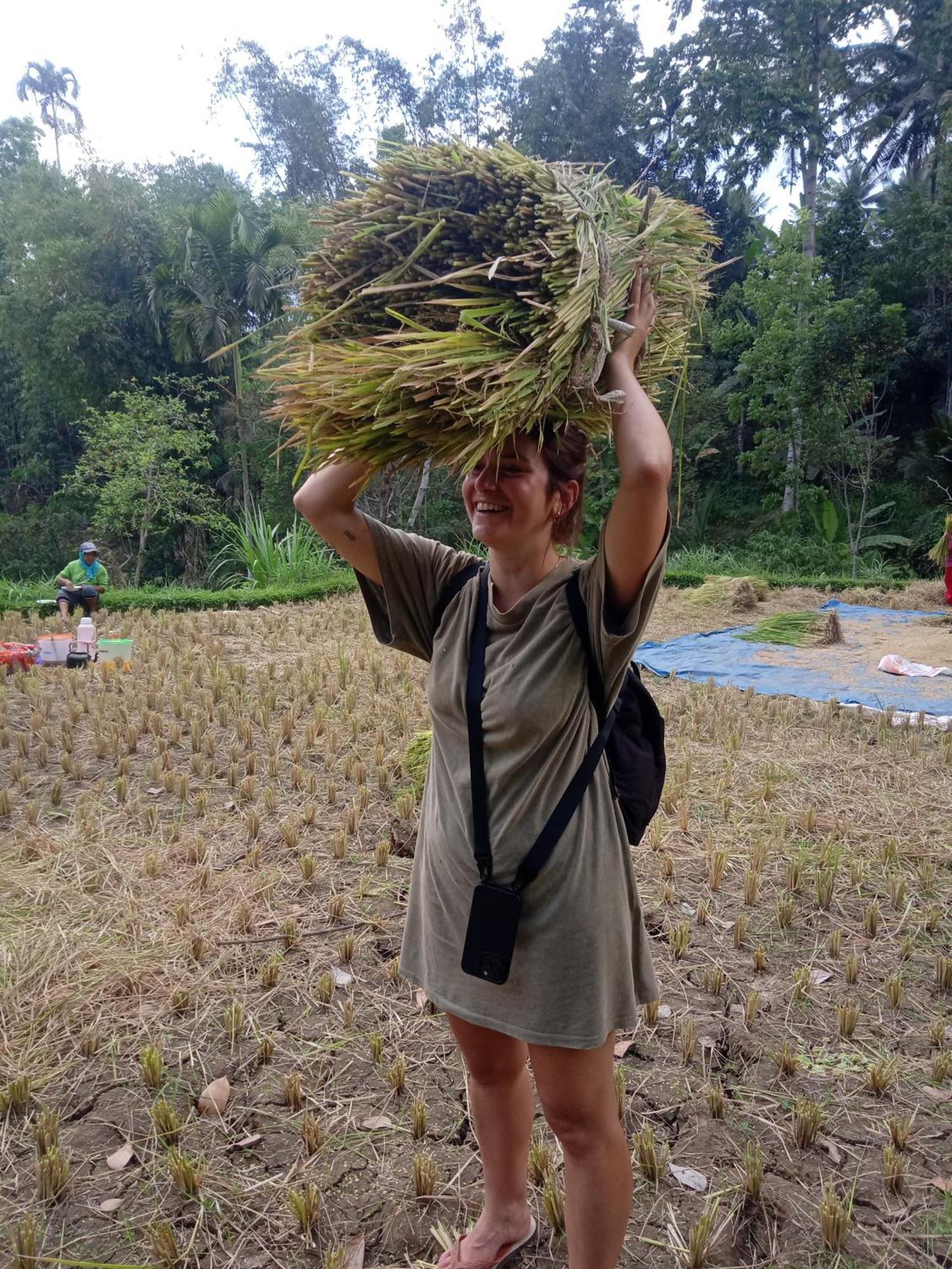 Coconut Homestay 테테바투 외부 사진
