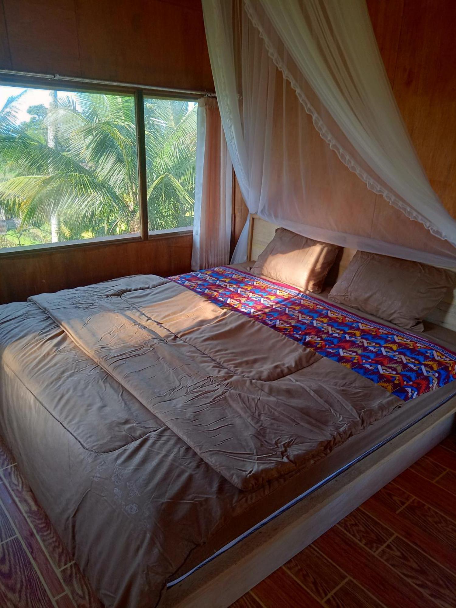 Coconut Homestay 테테바투 외부 사진